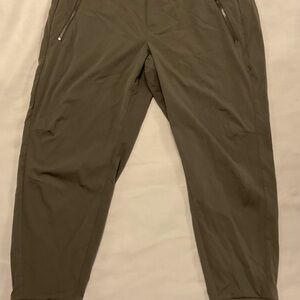 Athleta Dark Green Performance Pants